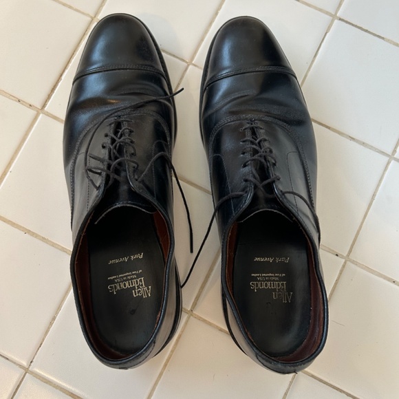 Allen Edmonds Park Avenue Oxford Dress Shoe - Size 10.5 - Picture 3 of 4